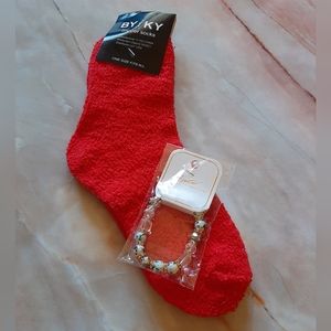 Fuzzy Socks & Bracelet Bundle